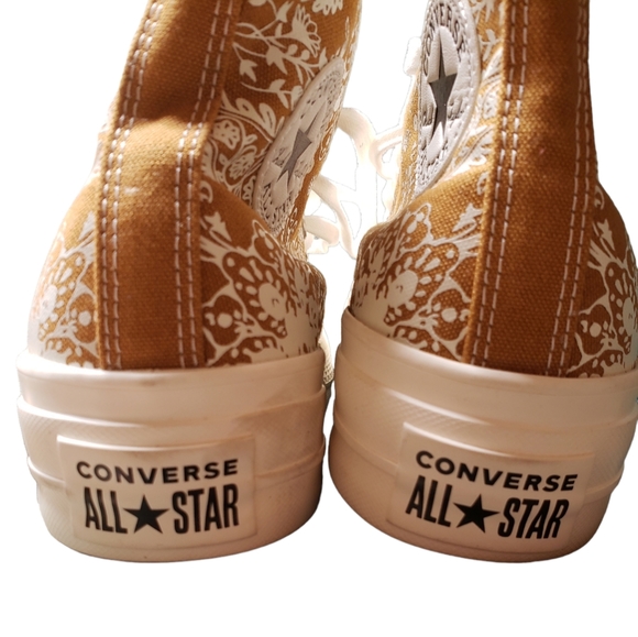 Converse Chuck Taylor All Star Platform High Wheat Fall Floral HiTops sz 8 NEW - Picture 4 of 5